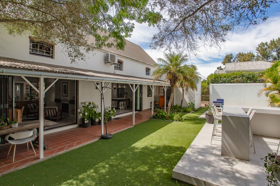 4 Bedroom Property for Sale in Paarl South Western Cape